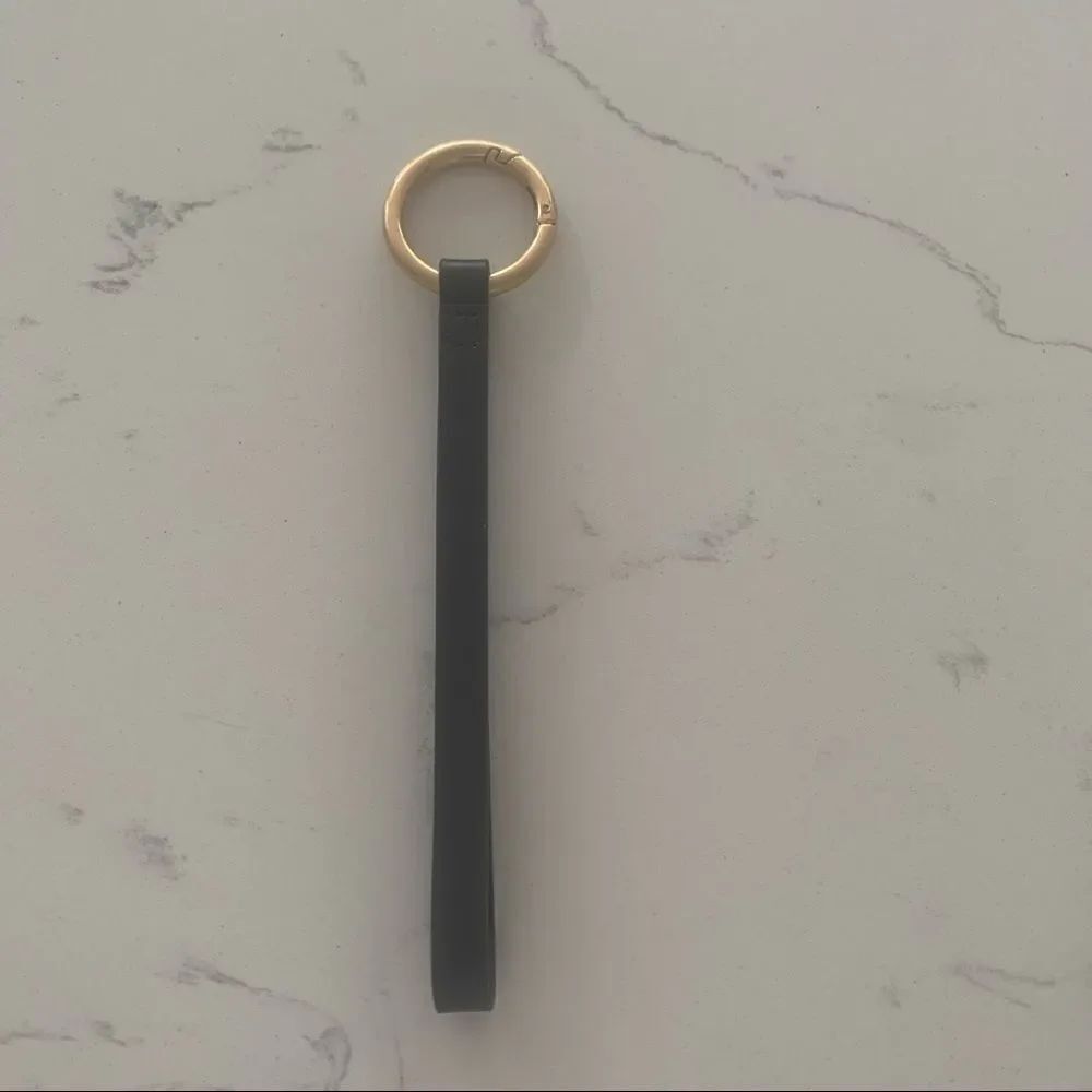 India Hicks Wristlet Ring/Key Ring - Black
